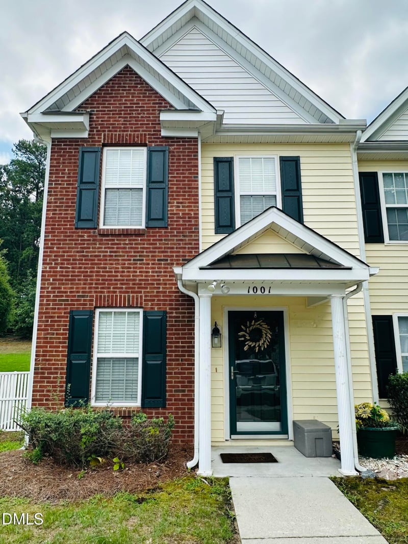 1001 Savin Ldg, Knightdale, NC 27545