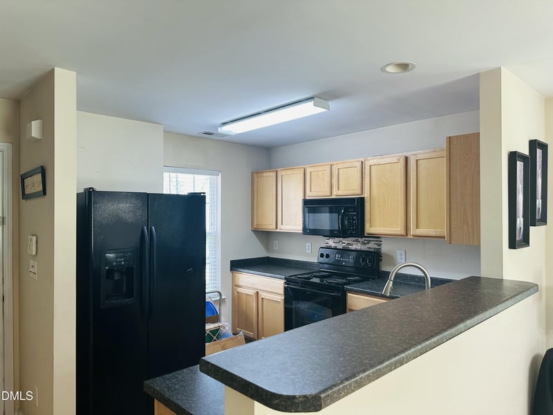 1001 Savin Ldg, Knightdale, NC 27545