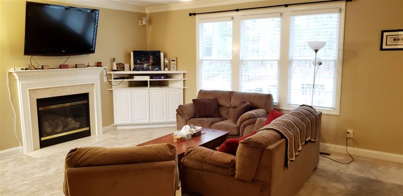 1001 Scholastic Cir, Durham, NC 27713