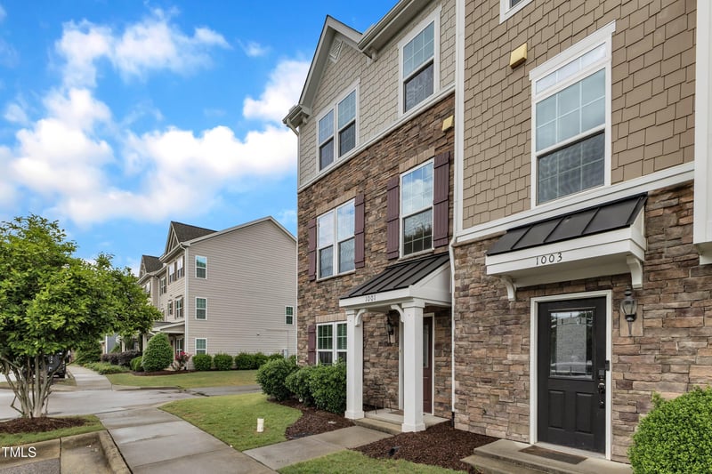 1001 Tender Dr, Apex, NC 27502