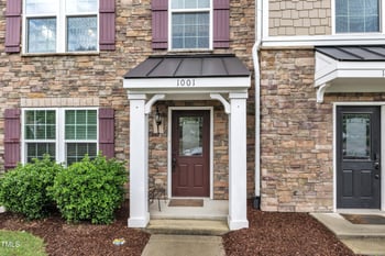 1001 Tender Dr, Apex, NC 27502