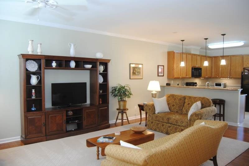 10017 David Stone Dr, Chapel Hill, NC 27517