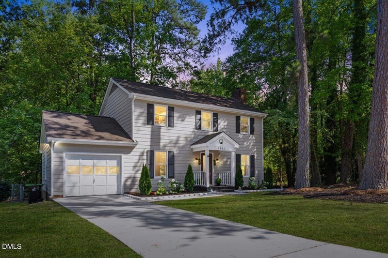 1002 Apache Ln, Apex, NC 27502
