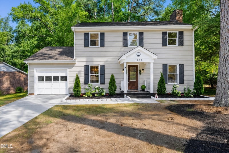 1002 Apache Ln, Apex, NC 27502