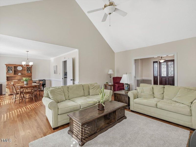 1002 Bray Ct, Apex, NC 27502