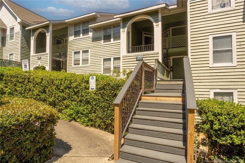 1002 Brookhollow Dr #11, Fayetteville, NC 28314