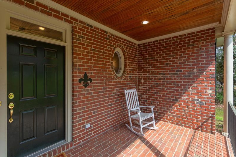 1002 Camden Ln, Chapel Hill, NC 27516