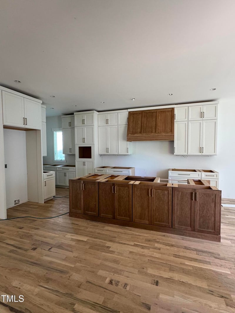 1002 Canterbury Rd, Raleigh, NC 27607