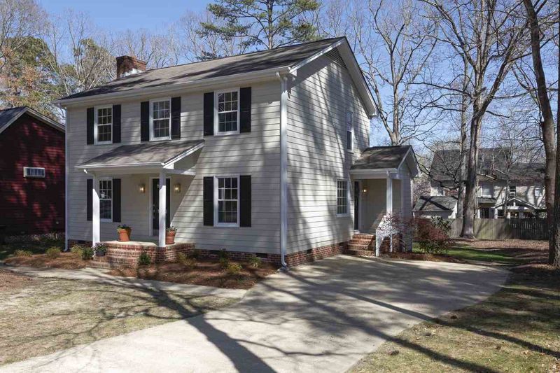 1002 Cherokee Ct, Apex, NC 27502