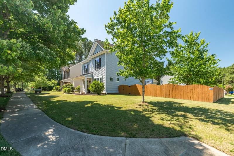 1002 Churchill Glen Blvd, Knightdale, NC 27545