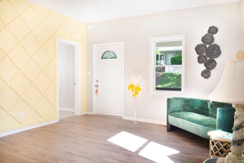 1002 Drew St, Durham, NC 27701