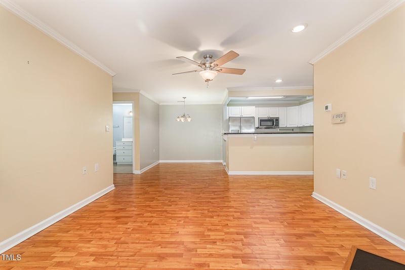 1002 Kingswood Dr #A, Chapel Hill, NC 27517