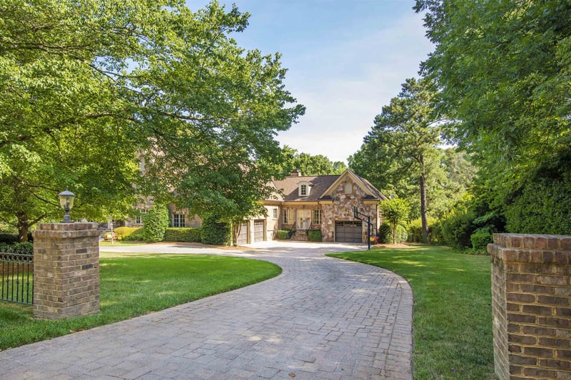 1002 Lake Boone Trl, Raleigh, NC 27607