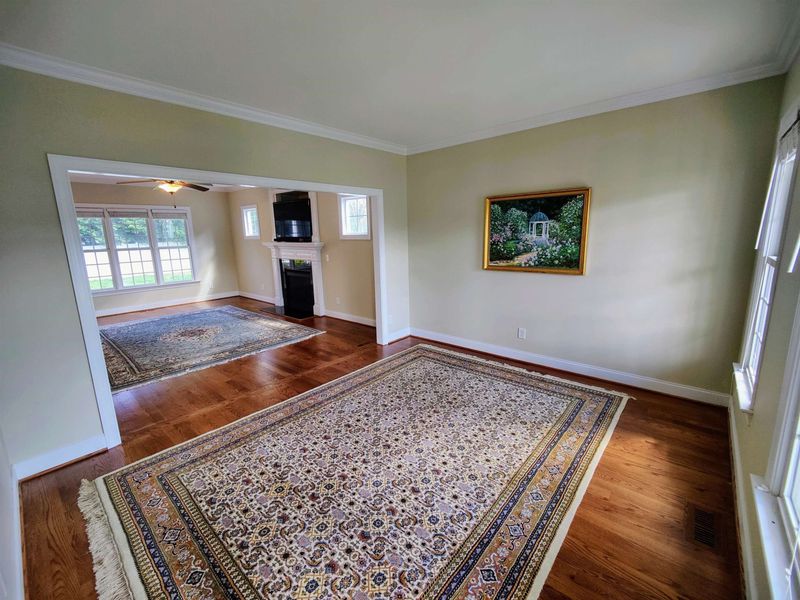 1002 Laurel Haven Ct, Knightdale, NC 27545