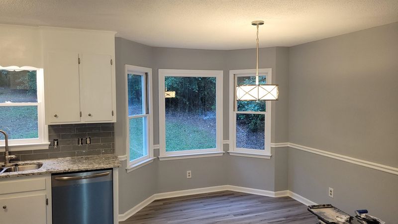 1002 Meadowbrook Dr, Garner, NC 27529