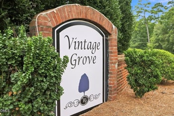1002 Mondavi Pl, Apex, NC 27502