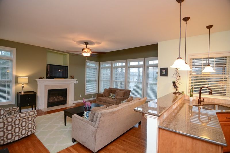 1002 Old Compton Pl, Apex, NC 27502