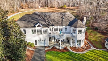 1002 Pleasant Dr, Mebane, NC 27302