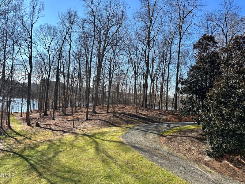 1002 Pleasant Dr, Mebane, NC 27302