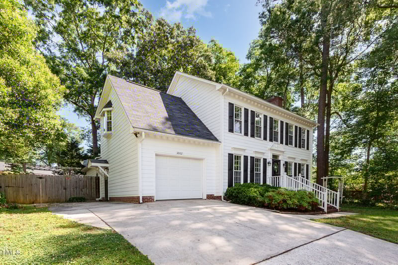 1002 Springmill Ct, Apex, NC 27502
