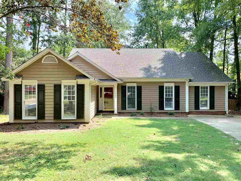 1002 Stones Ldg, Knightdale, NC 27545