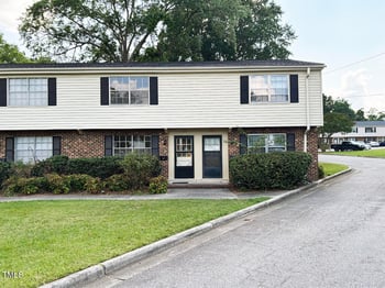 1002 Willow Dr #63, Chapel Hill, NC 27514