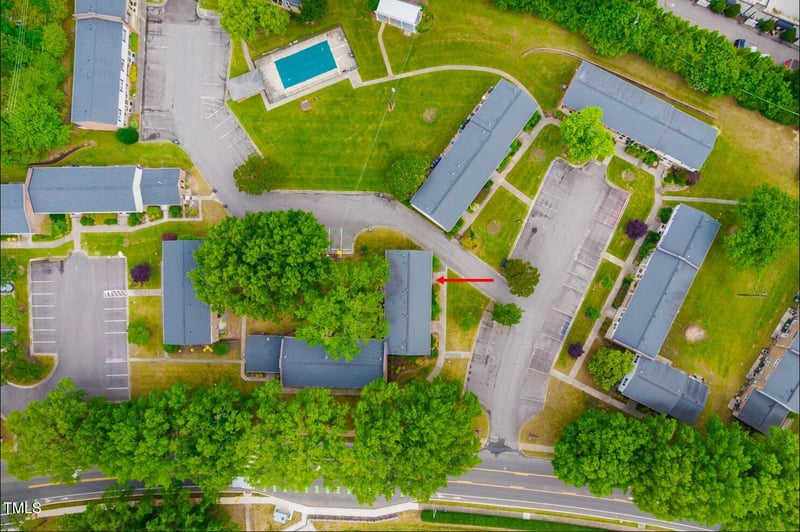 1002 Willow Dr #63, Chapel Hill, NC 27514