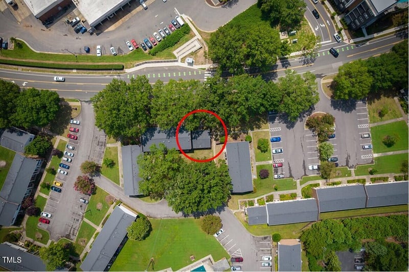 1002 Willow Dr #70, Chapel Hill, NC 27514