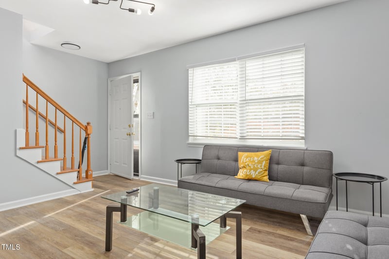 1002 Willow Dr #Apt 107, Chapel Hill, NC 27514