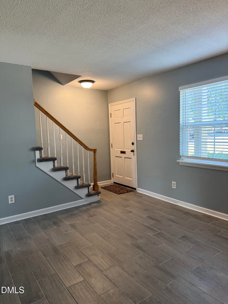 1002 Willow Dr #Apt 24, Chapel Hill, NC 27514