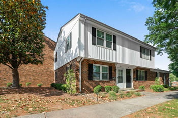 1002 Willow Dr #Apt 43, Chapel Hill, NC 27514