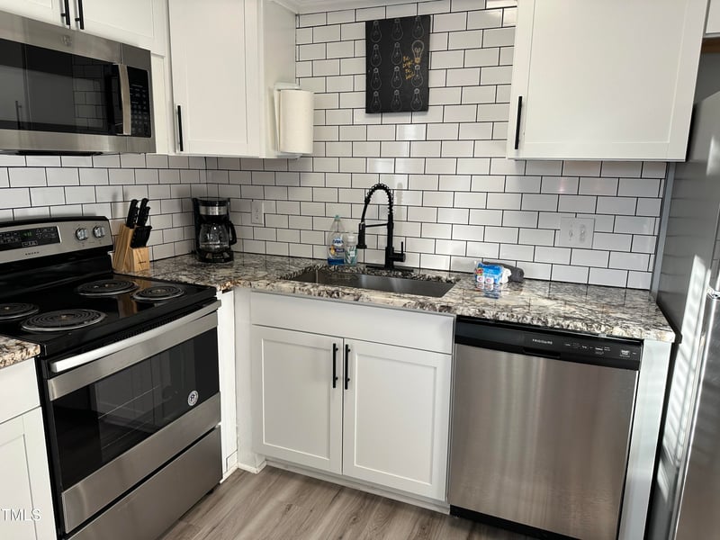 1002 Willow Dr #Apt 54, Chapel Hill, NC 27514