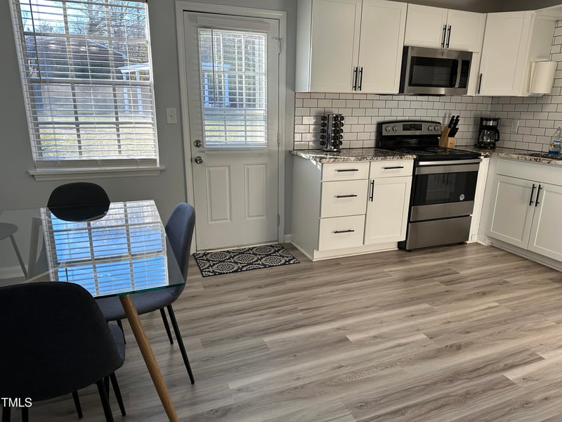 1002 Willow Dr #Apt 54, Chapel Hill, NC 27514