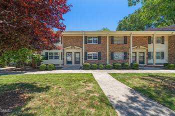 1002 Willow Dr #Apt 6, Chapel Hill, NC 27514