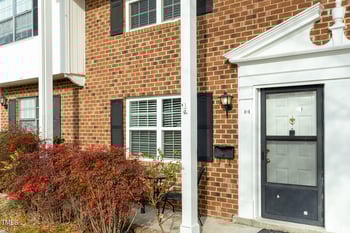 1002 Willow Dr #Apt 107, Chapel Hill, NC 27514