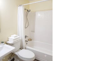 1002 Windrace Trl, Sanford, NC 27332