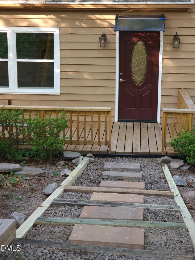 1002 Windrace Trl, Sanford, NC 27332