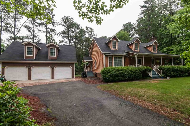 10025 Liana Ln, Raleigh, NC 27613