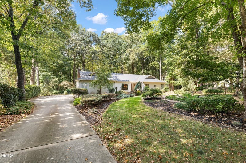 10029 Old Warden Rd, Raleigh, NC 27615