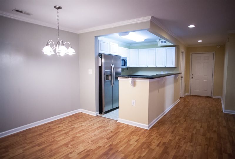 1002A Kingswood Dr #1002A, Chapel Hill, NC 27517