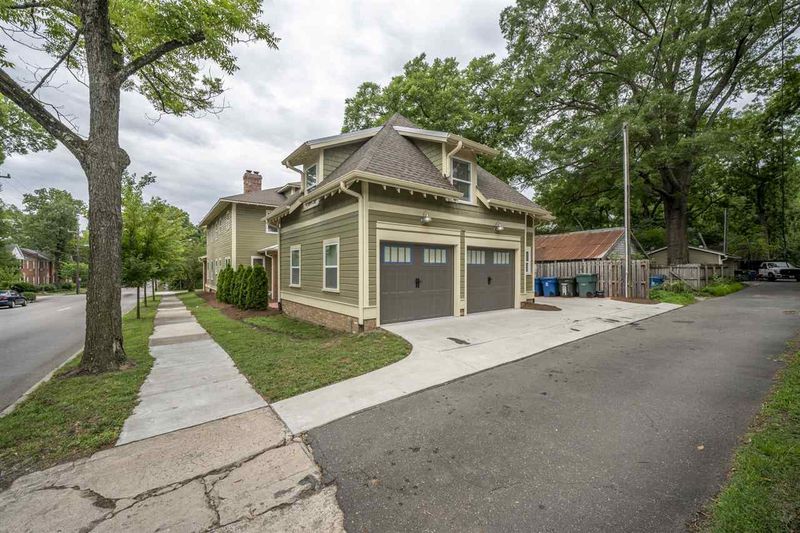 1002A Monmouth Ave, Durham, NC 27701
