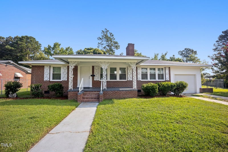 1003 Academy St, Wilson, NC 27893