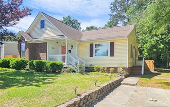 1003 Anarine Rd, Fayetteville, NC 28303