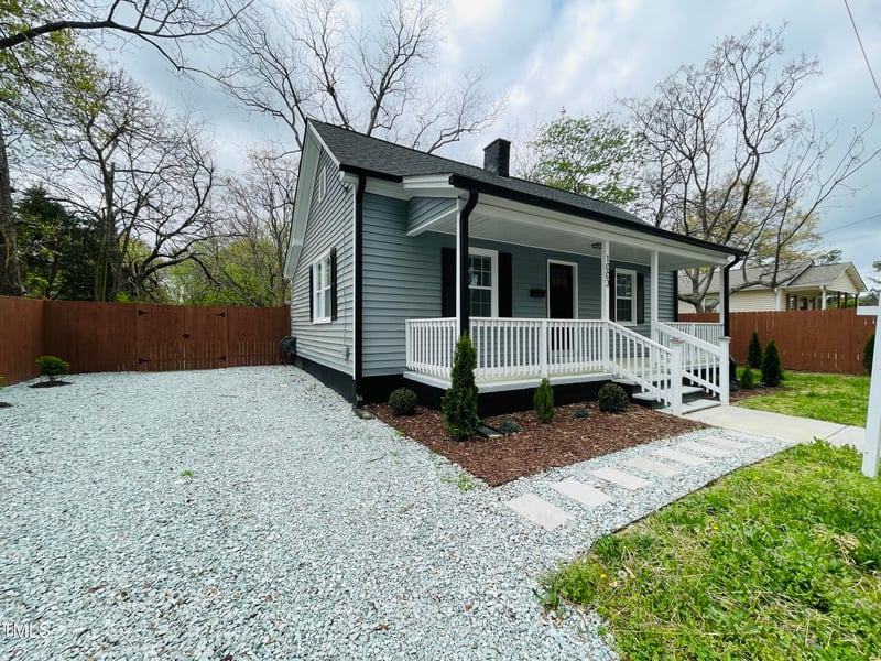 1003 Anderson St, Selma, NC 27576