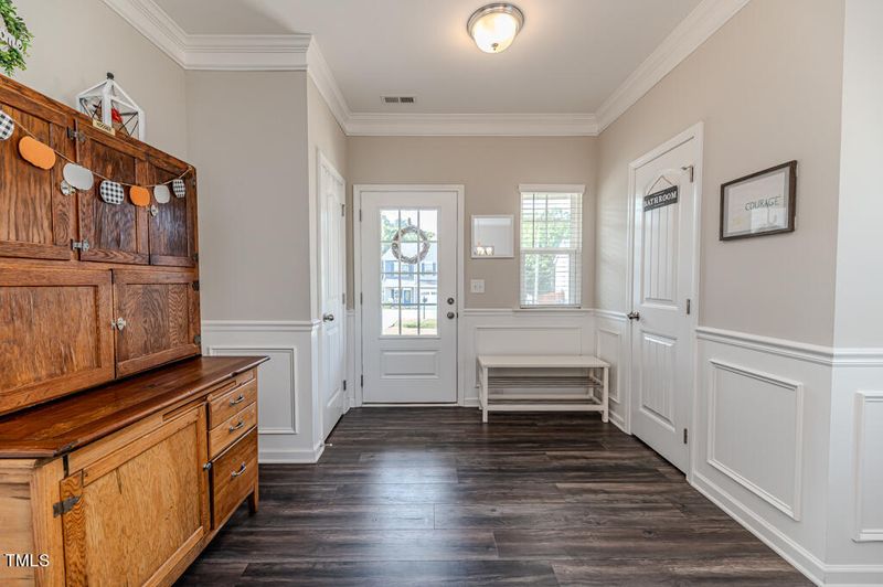 1003 Archer Ln, Sanford, NC 27330