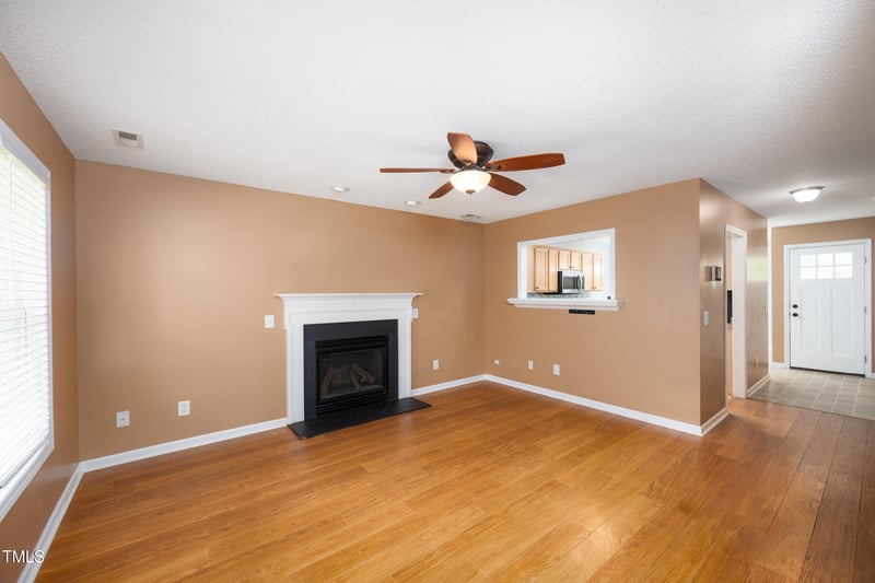 1003 Bryant Dr, Sanford, NC 27330