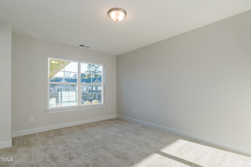 1003 Culloden Cir, Durham, NC 27713