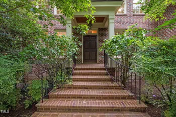 1003 Gloucester Ct, Chapel Hill, NC 27516