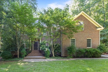 1003 Gloucester Ct, Chapel Hill, NC 27516