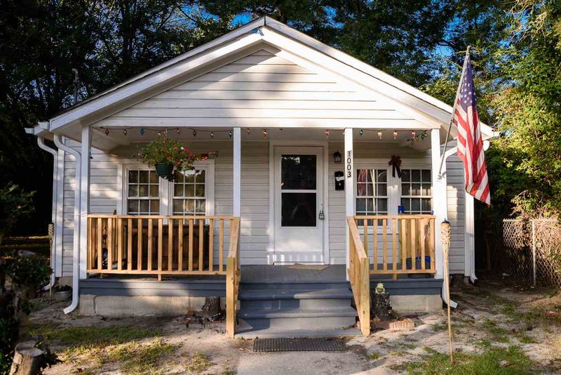 1003 Harris St, Smithfield, NC 27577